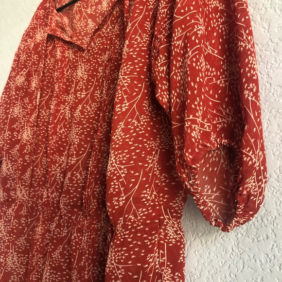 Mossimo, lightweight blouse - Picture 2 of 5